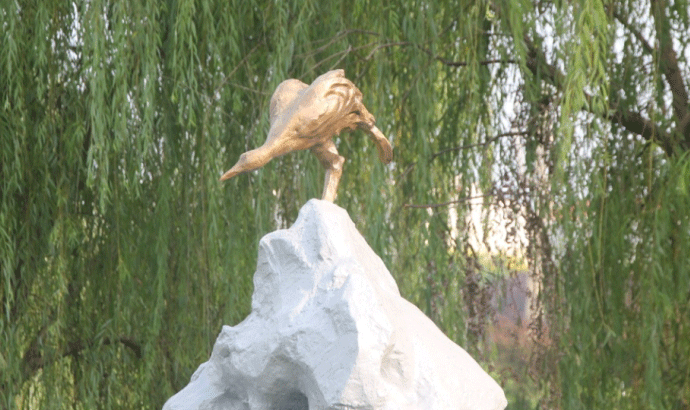 玻璃鋼雕塑制作《對(duì)話�?jpg.gif 玻璃鋼雕塑制作《對(duì)話�?jpg.gif