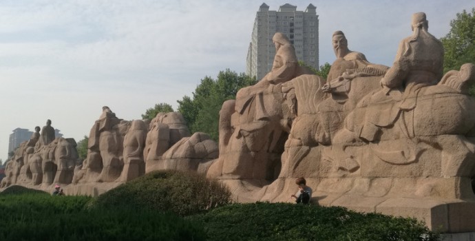 ����������Ҋ��һЩ���}����Щ��