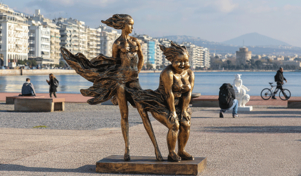 �������һ����Ȥ�ĳ��е��������������w������