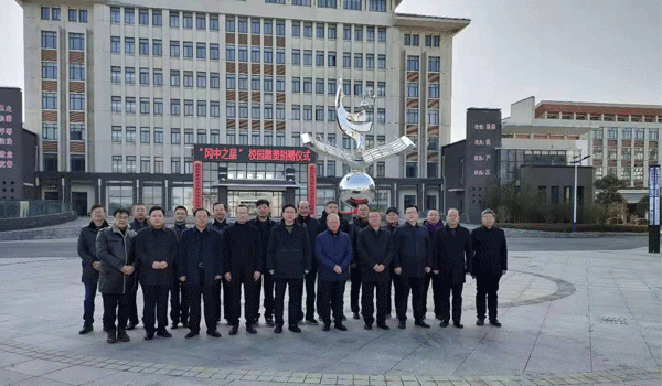 У�@�����������\(y��n)���еăr(ji��)ֵ�����x��